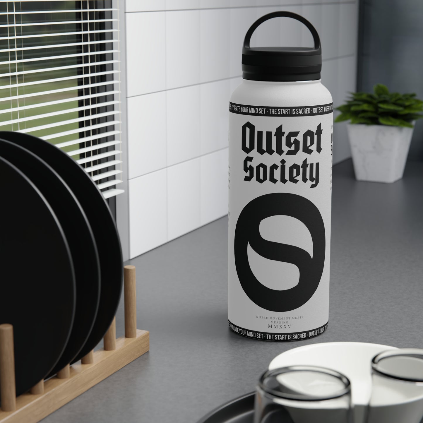 Outset Steel Bottle – INIT.001